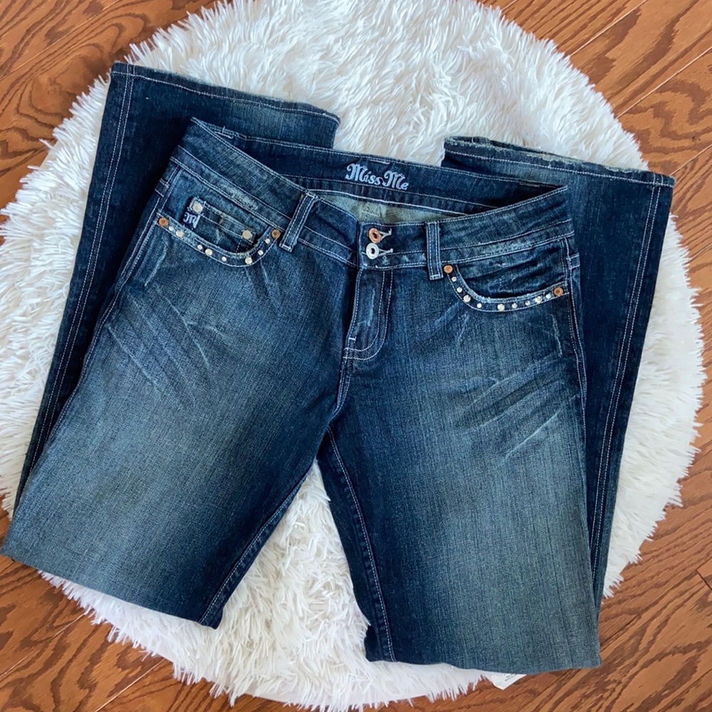 Miss Me Lucille BootCut Medium Wash Low Cut Sz 29
